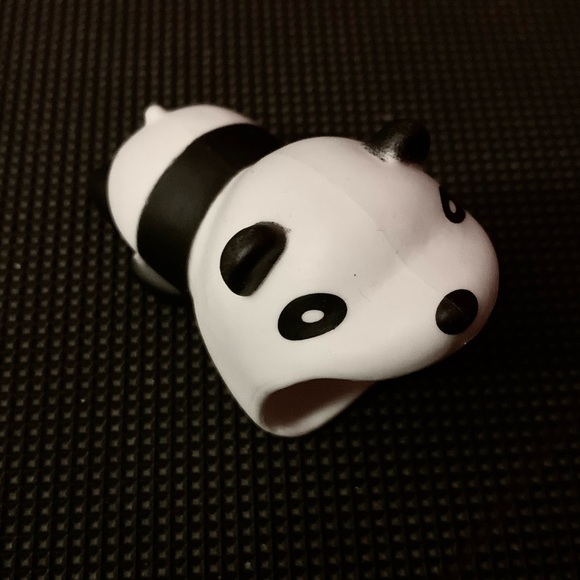 🌟FREE🌟 Ankit Black/White Jumbo Panda Tech Bite Cable Charger Cord Protector - Picture 2 of 2